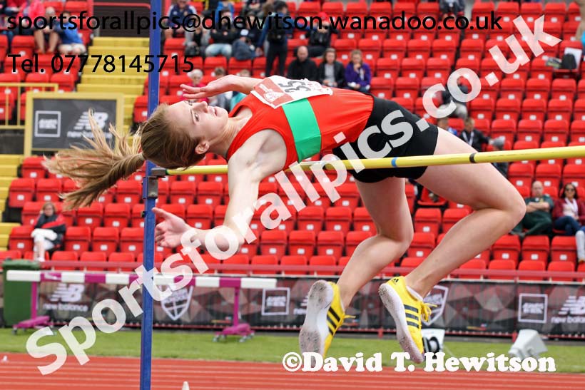 Junior girls high jump, English Schools Track and Field. Photo: David T. Hewitson/Sports for All Pics